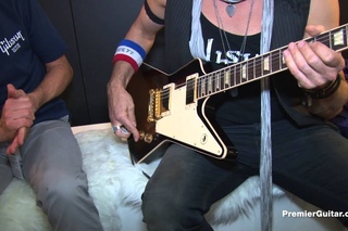 Musikmesse ’13 - Gibson Chris Cornell ES-335 & Bill Kelliher “Golden Axe“ Explorer Demos
