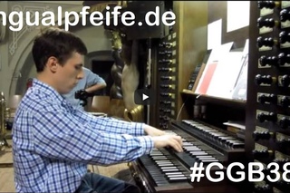 Feierliches “Großer Gott, wir loben dich“ mit Blaskapelle und Orgel in Walldürn