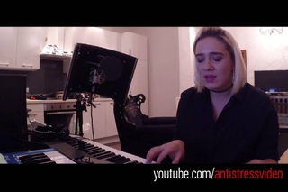 Sonya - Halo (Beyonce Cover)