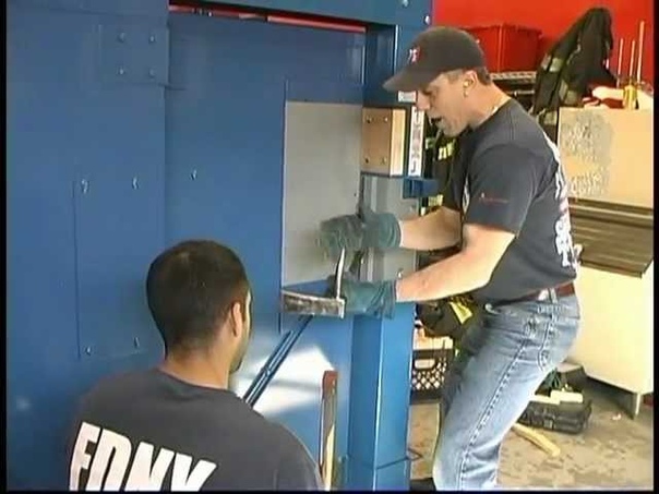 3 Forcing Inward Opening Doors: Mike Perrone Forcible Entry