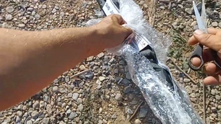 Распаковка нового спиннинга . Распаковка новой рыболовной катушки для спиннинга .Распаковка приманок