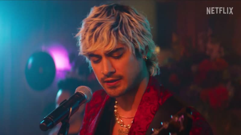 Laura Marano, Avan Jogia All I Want Is You ( Choose Love