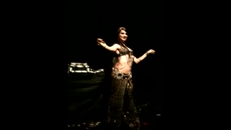 Zoe Jakes with Beats Antique Tribal Fusion at Yard Dogs Road
