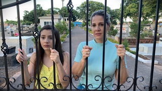 PRESAS NO CEMITRIO