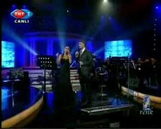 zcan Deniz-Ziynet Sali-Bundan Byle-iki renk