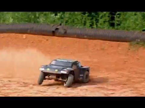 Team Associated SC10 4x4 Track