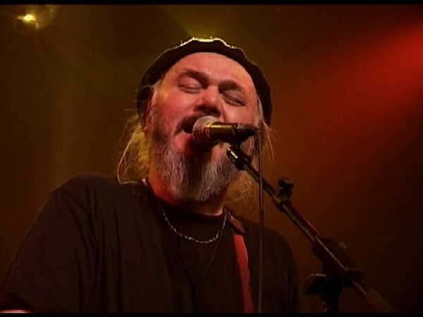 Ange Hymne à la vie