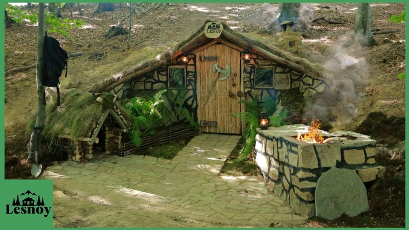 Alone built a dugout in the forest. Start to