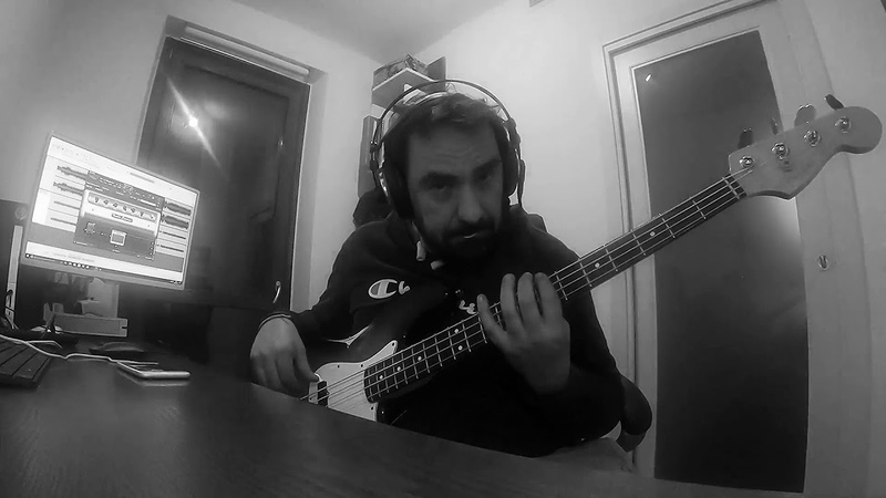 Pink Floyd Money bass