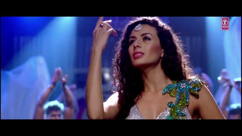 Piya Kesariyo Hum Tum Shabana Video Song , Feat. Minissha