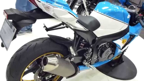 2013 Suzuki GSX R 750 Barry Sheene Edition see also