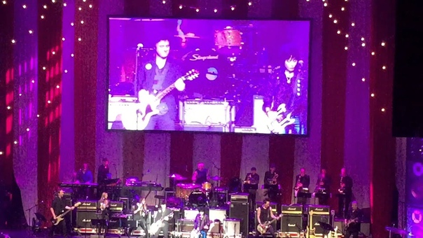 Dont Abuse Me Joan Jett and Billie Joe Armstrong little kids rock gala 10 23