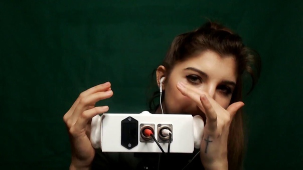 ASMR Ear Play Tingle Party NEW MIC