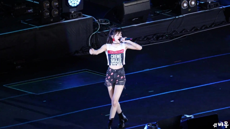 180525 LISA AS IF ITS YOUR LAST Korea University