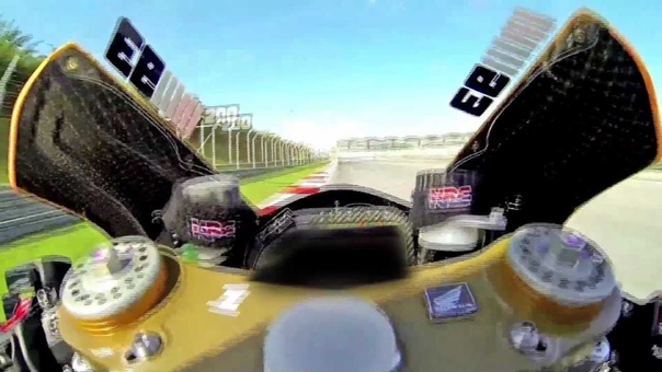 Dani Pedrosa y Marc Márquez en acción en Sepang