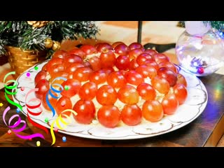 Один из САМЫХ ВКУСНЫХ салатов на Новый год. Салат Тиффани, цыганка готовит.