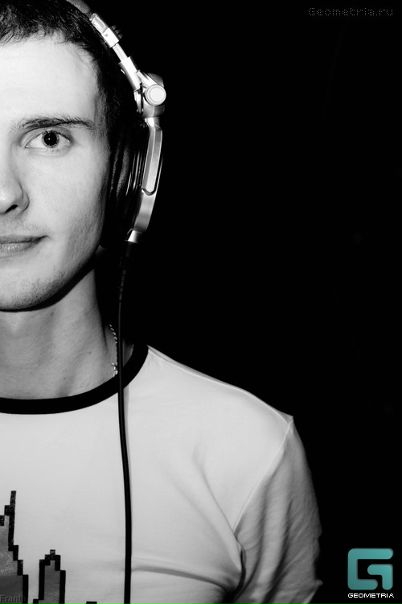 №40, Майкл Душинин №40, Майкл Душинин