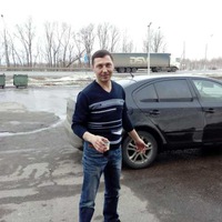 Андрей Глухов