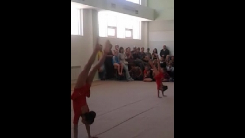 Акробатка