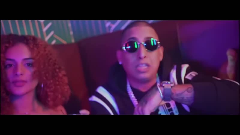 Juny June Feat. Ñengo Flow No se Enamora ( Video