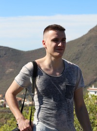 Михаил Назаров