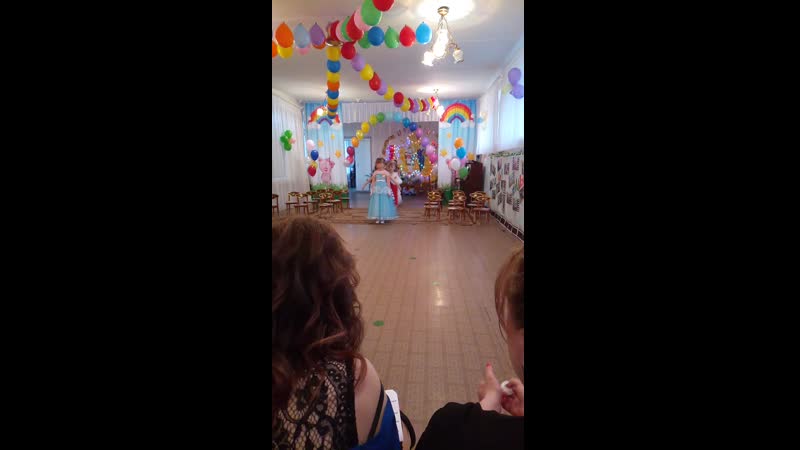 Выпускной Вальс!