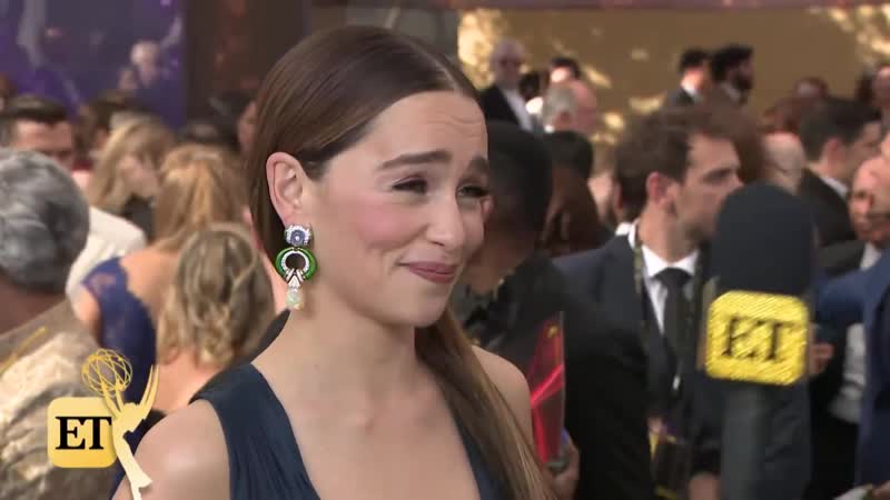 Emmy 2019, Эмилия Кларк даёт интервью Entertainment Tonight перед
