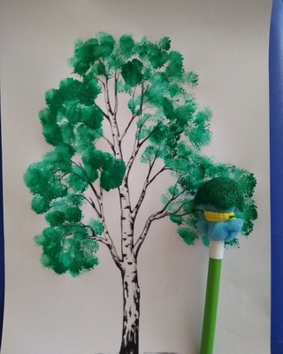 нетрадиционное рисование березовая роща. рисование березка в средней группе. рисование береза в подготовительной группе. рисование березы средняя группа. рисование березы средняя группа.