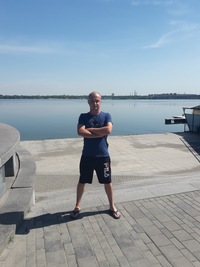 Александр Новиков