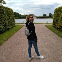 Анна Тихонова