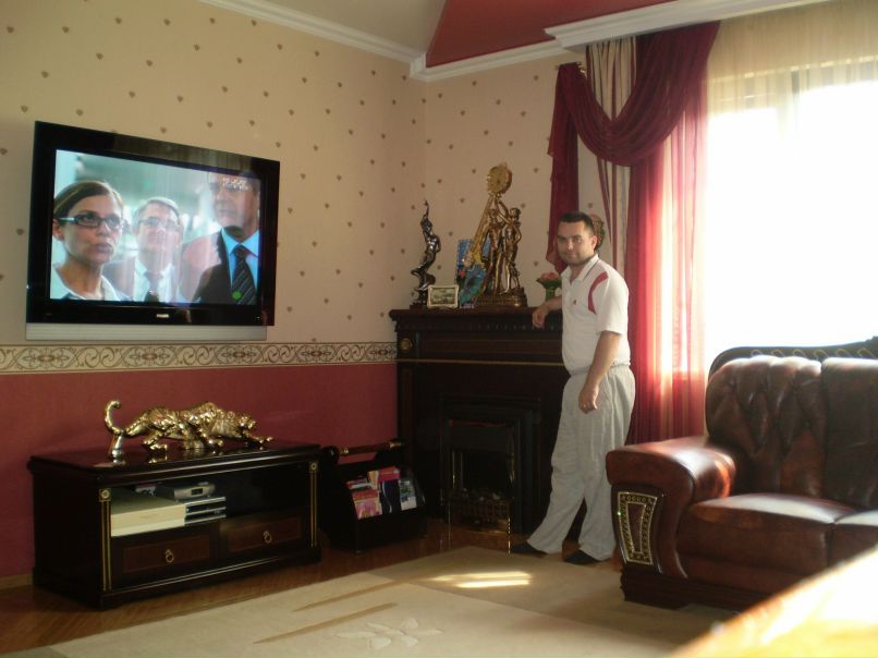 Maxim Konovalenko | Черновцы