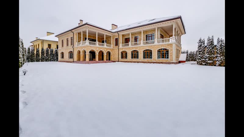 Для большой семьи: 1300 кв. м на продажу. 8 спален. Бассейн 12