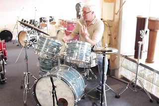 Vintage 1971 Ludwig Drum Set - Blue Oyster Pearl