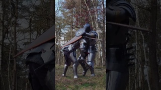 twohanded flanged mace