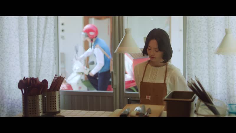 A train to autumn 가을로 가는 기차) Spring rain (우산을