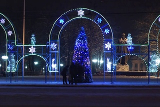Луганск новогодний снег